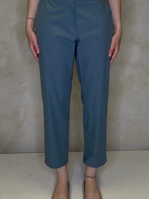Pantalone sigaretta